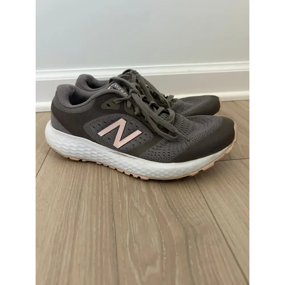 New Balance 520 Athletic Cross Training Lightweight Women's Shoes Size 8 Gray